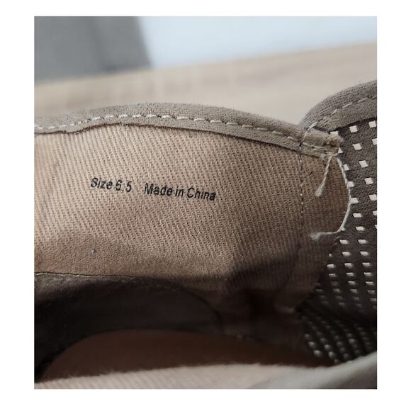 Dolce Vita Women's Size 6.5 Jiffy Ankle Boot Block Heel Booties Tan Khaki Suede - Picture 6 of 8